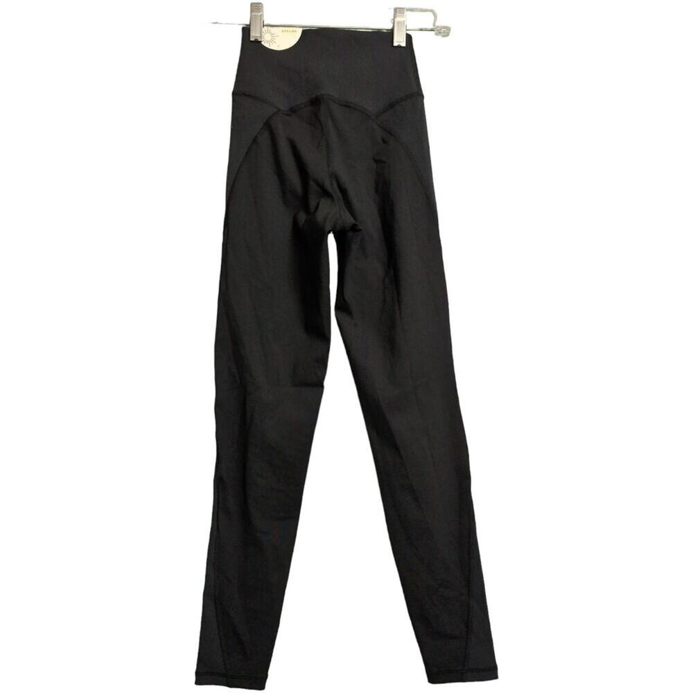 NWT Offline By Aerie Black High Waisted 7/8 Leggings Seam Detailing Size S - Picture 4 of 12